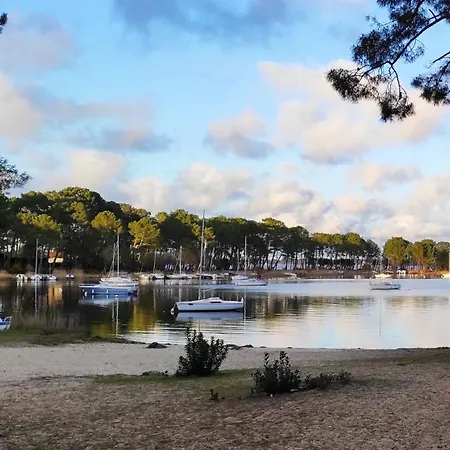 Bois Typique Du Bassin Avec Piscine Chauffee Au Bord Du Lac, La Gde Escoure * לאקאנו